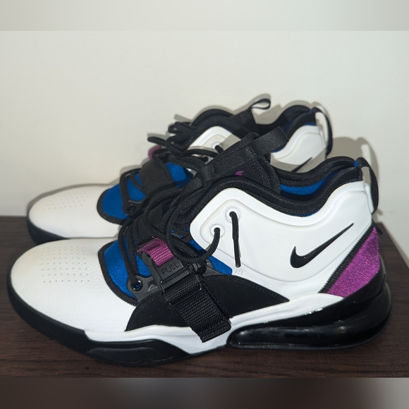 Nike Air Force 270White Black Lyon Blue (GS) - Picture 8 of 9